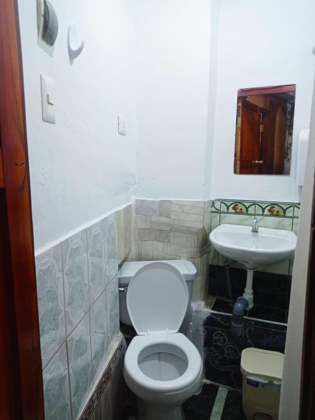 Hs Charlie Pensión Cuzco